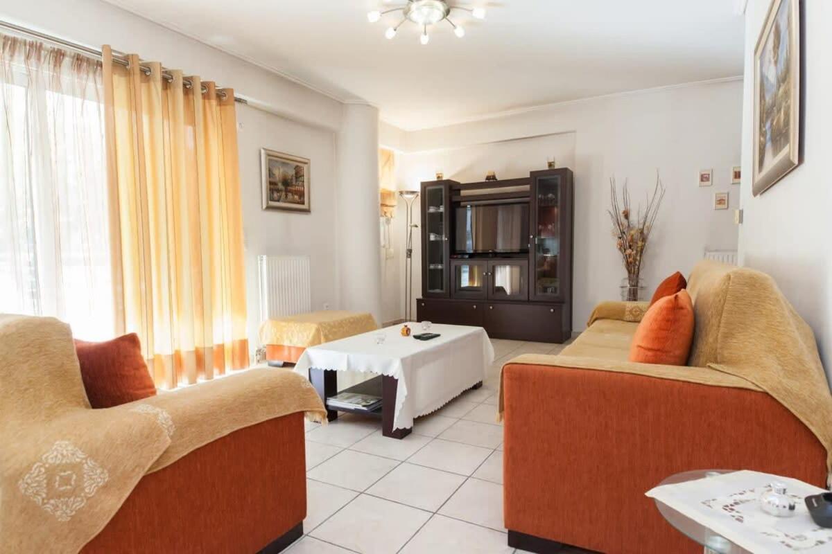 Scenic Balcony Apt In Vibrant Petralona Ateny Zewnętrze zdjęcie